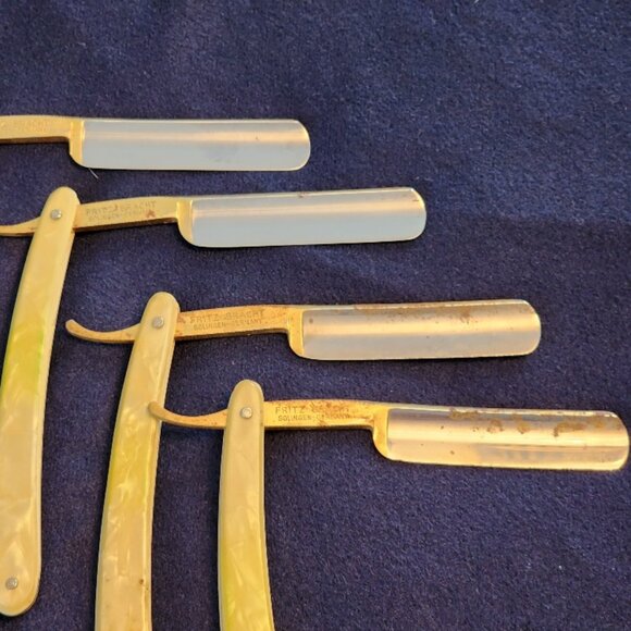 Vintage Dovo Solingen 87 Fritz Bracht Straight Razors - 7 day set in case - Picture 13 of 15